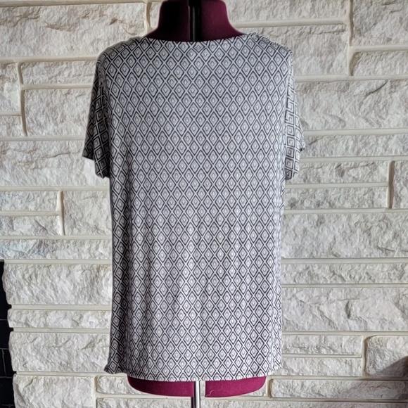 Jaclyn Smith Gray/White Cowl Neck - Picture 2 of 5